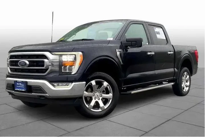 $37976 : Ford F-150 2022 4x4 XLT 4dr image 1