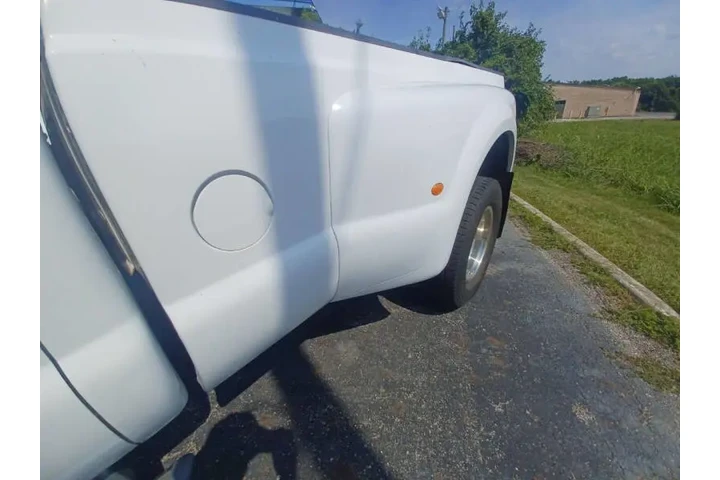 2006 F-350 Super Duty XLT image 4