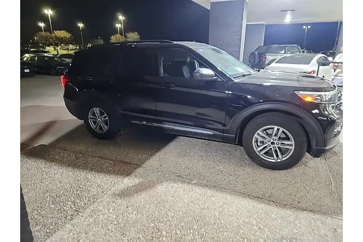 $14632 : Ford Explorer 2020 XLT 4dr S image 2