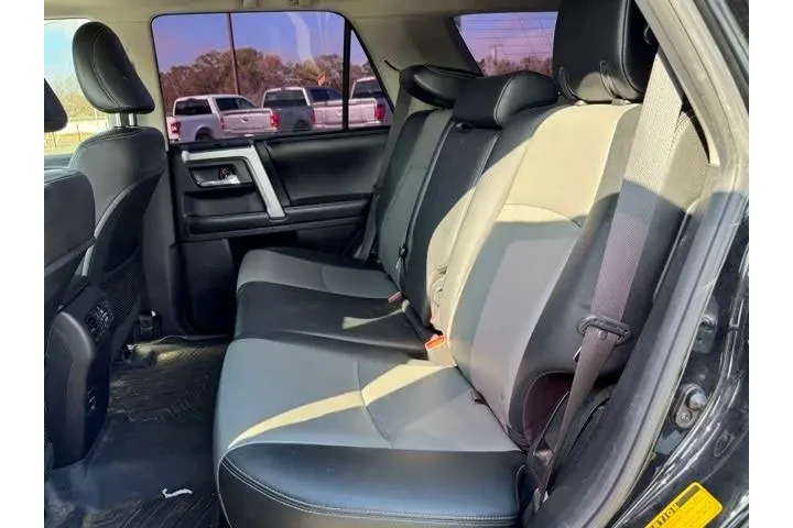 $19754 : Toyota 4Runner 2015 4x2 SR5 image 8