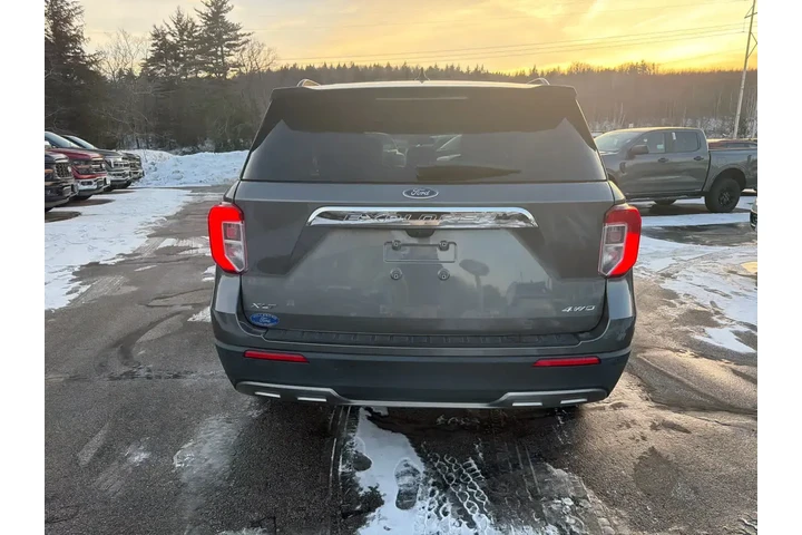 $28995 : Ford Explorer 2022 AWD XLT 4 image 6