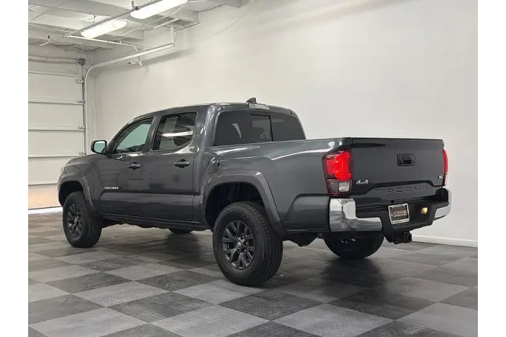 $34000 : Toyota Tacoma 2022 4x4 SR V6 image 6