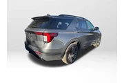 $39337 : Ford Explorer 2025 AWD ST-Li thumbnail