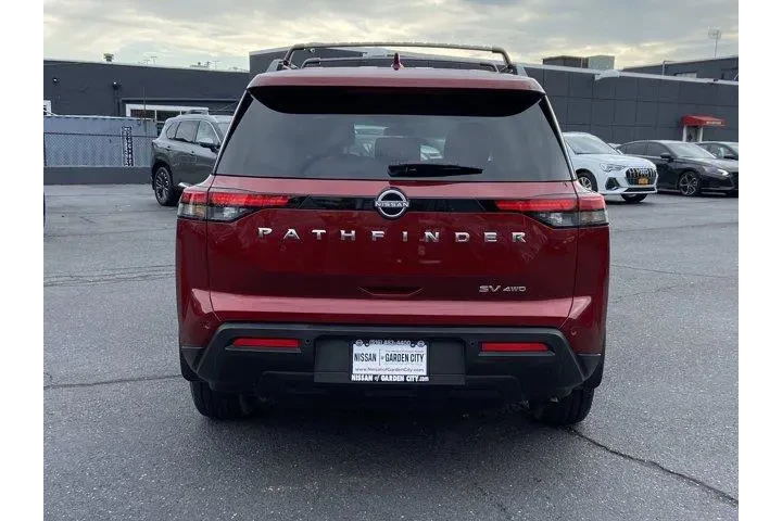 Nissan Pathfinder 2024 AWD S image 5