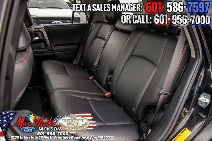 $39995 : Toyota 4Runner 2020 4x4 SR5 image 8