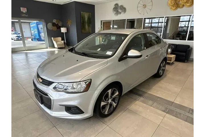 $9490 : Chevrolet Sonic 2018 Premier image 7