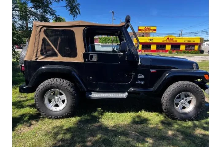$10995 : 2003 Wrangler Sahara image 8