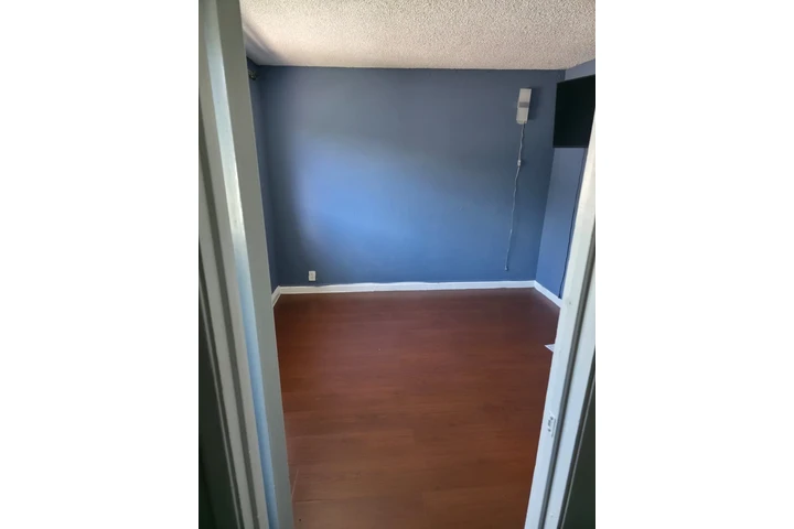 $950 : Recamara en RENTA image 2