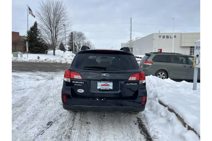 $7490 : 2013 Outback 2.5i Premium image 5