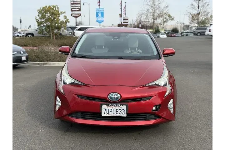 $15522 : Toyota Prius 2016 Three Tour image 1