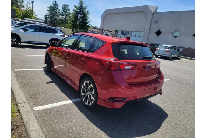 $9900 : 2018 Corolla iM image 6