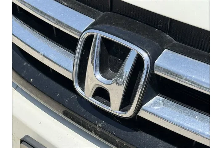 $18881 : Honda Odyssey 2015 Touring E image 3