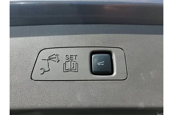 $29990 : Lincoln Corsair 2023 Reserve image 7