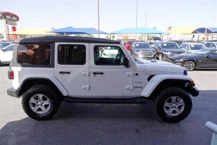 $49995 : Pre-Owned 2020 Wrangler Unlim image 5