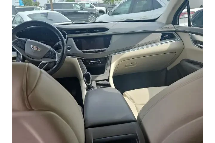 $15000 : Cadillac XT5 2017 Luxury 4dr image 10