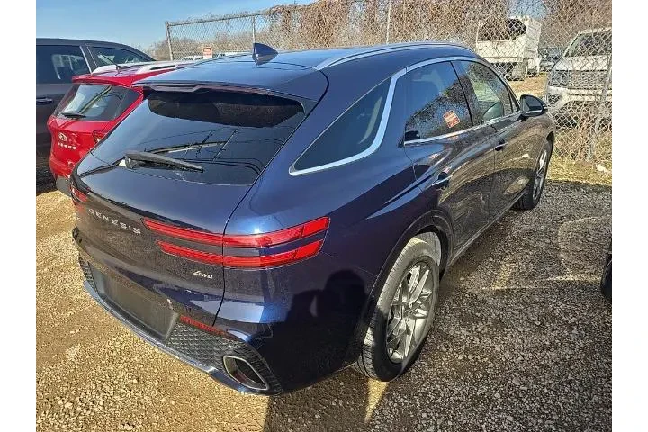 $35881 : Genesis GV70 2025 AWD 2.5T S image 3