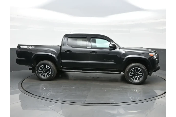 $39986 : Toyota Tacoma 2020 4x4 TRD S image 7