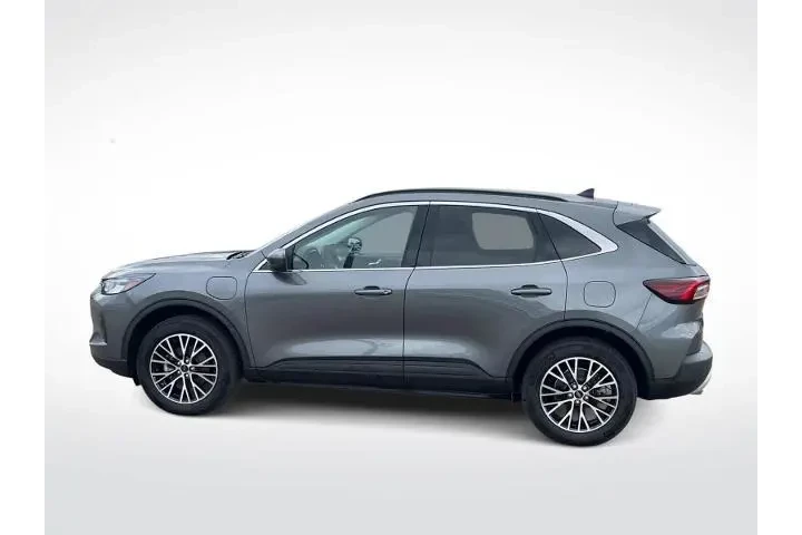 $27590 : Ford Escape Plug-In Hybrid 2 image 5