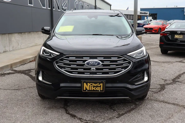 $14688 : 2019 Edge Titanium image 2