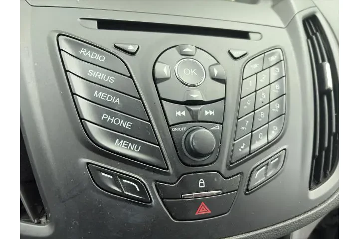 $8977 : Ford Escape 2015 SE 4dr SUV image 3