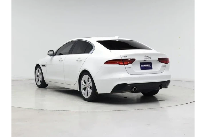 $19998 : Jaguar XE 2020 P250 S 4dr Se image 2