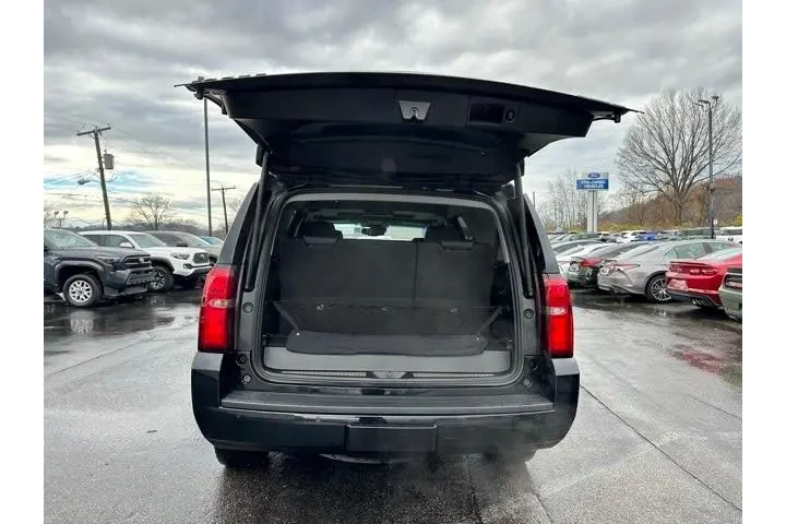 $29977 : Chevrolet Tahoe 2020 4x4 Pre image 10