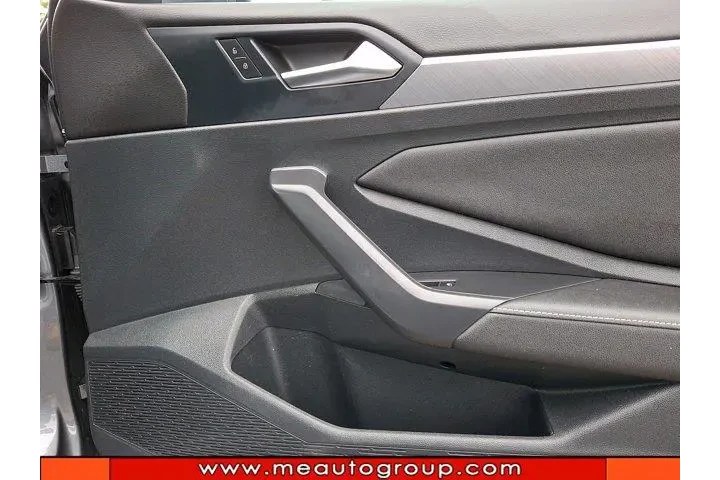 $19704 : Volkswagen Jetta 2024 SE 4dr image 7