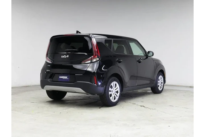 $16998 : Kia Soul 2024 LX 4dr Crossov image 8