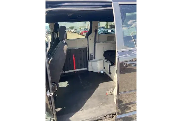 $19875 : Dodge Grand Caravan 2015 SE image 6