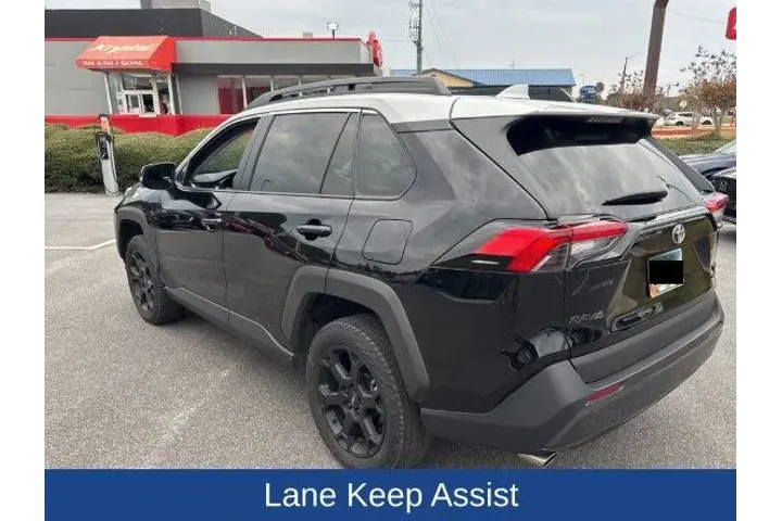 $32000 : Toyota RAV4 2021 AWD TRD Off image 6