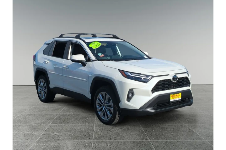 $29594 : Toyota RAV4 2022 XLE Premium image 7