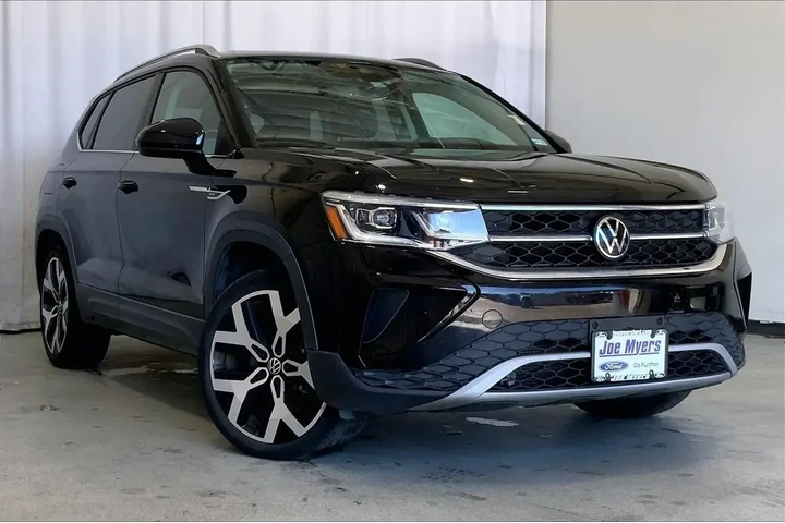 $22540 : Volkswagen Taos 2023 AWD SEL image 1