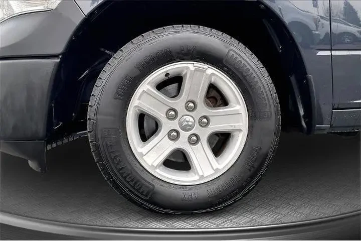 $18595 : Ram 1500 2016 4x2 Express Fl image 9