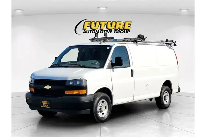 $23569 : Chevrolet Express 2020 2500 image 8