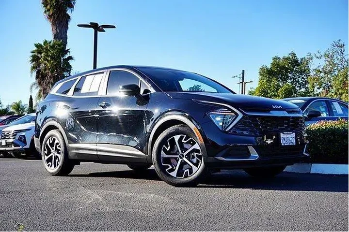 $28611 : Kia Sportage 2024 EX 4dr SUV image 2