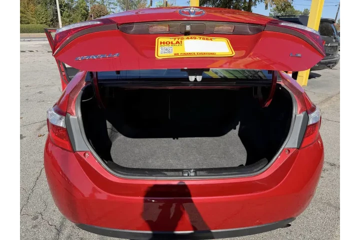 2015 Corolla LE image 8