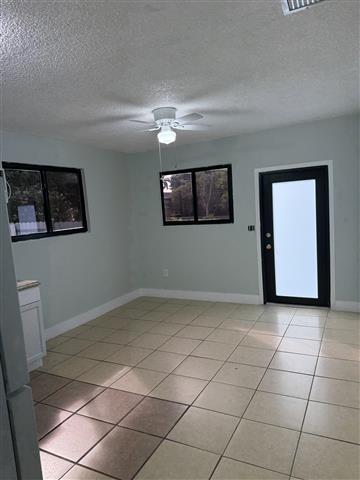 $1600 : Se renta apt en HOMESTEAD image 8