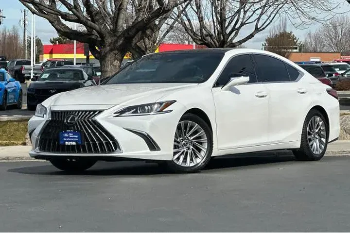 $33995 : Lexus ES 350 2022 Luxury 4dr image 1