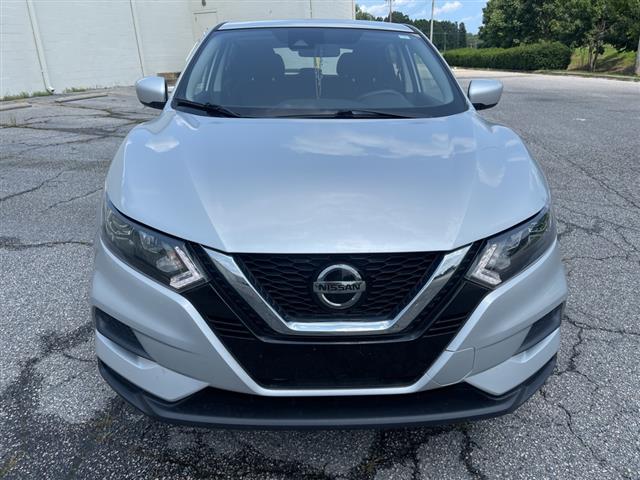 $19990 : PRE-OWNED 2022 NISSAN ROGUE S image 3