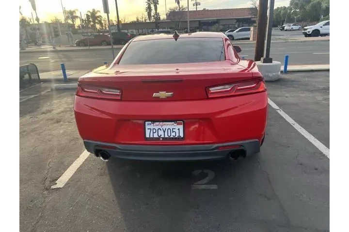 $17338 : Chevrolet Camaro 2016 LT 2dr image 5