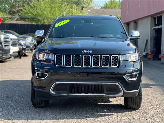 $16999 : 2017 Grand Cherokee image 3