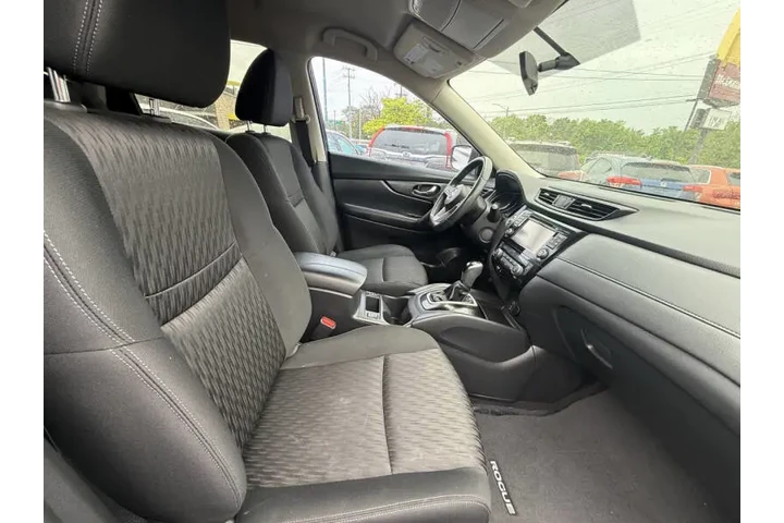 $9995 : 2017 Rogue SV image 10