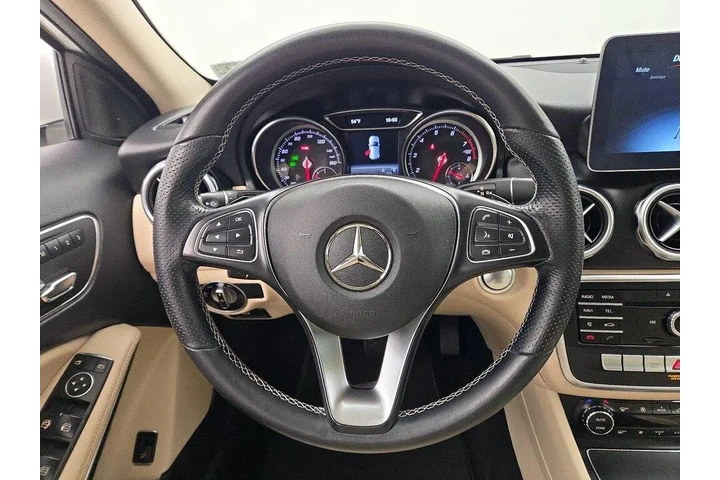 $19998 : Mercedes-Benz GLA 2019 GLA 2 image 10