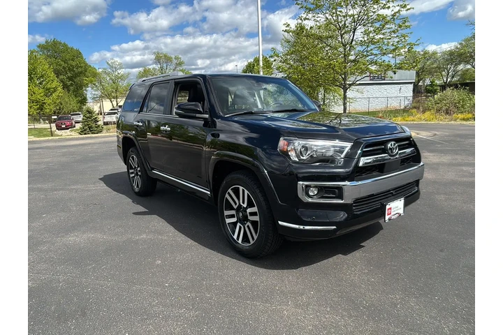 $51988 : Gold Certified 2023 4Runner L image 8