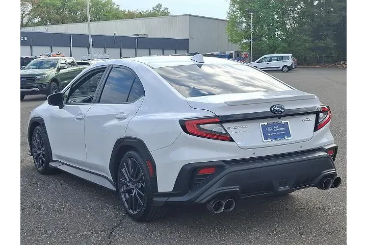 $31988 : Subaru WRX 2023 AWD Limited image 4