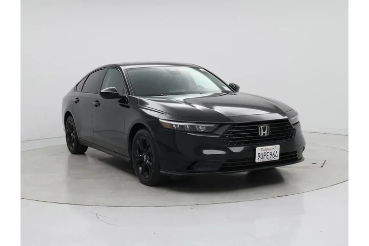 $29998 : Honda Accord 2025 SE 4dr Sed image 1
