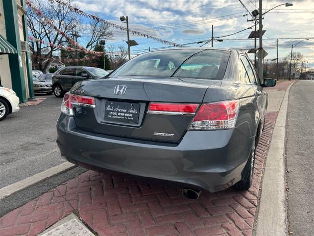 $6995 : 2012 Accord SE image 5