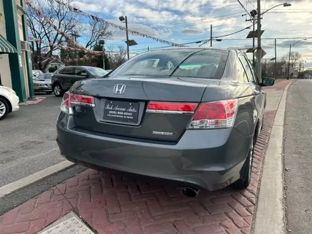 $6495 : 2012 Accord SE image 5
