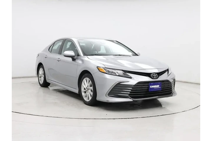 $24998 : Toyota Camry 2024 LE 4dr Sed image 1