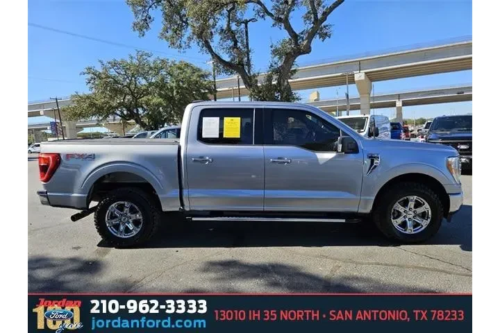 $25875 : Ford F-150 2021 4x4 XLT 4dr image 6
